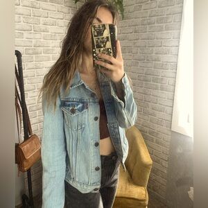 Levi’s // jean jacket